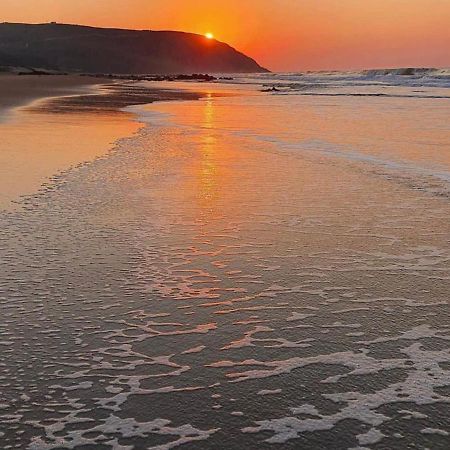 Linga Futhi Beach Cottages Port Saint John's Екстер'єр фото